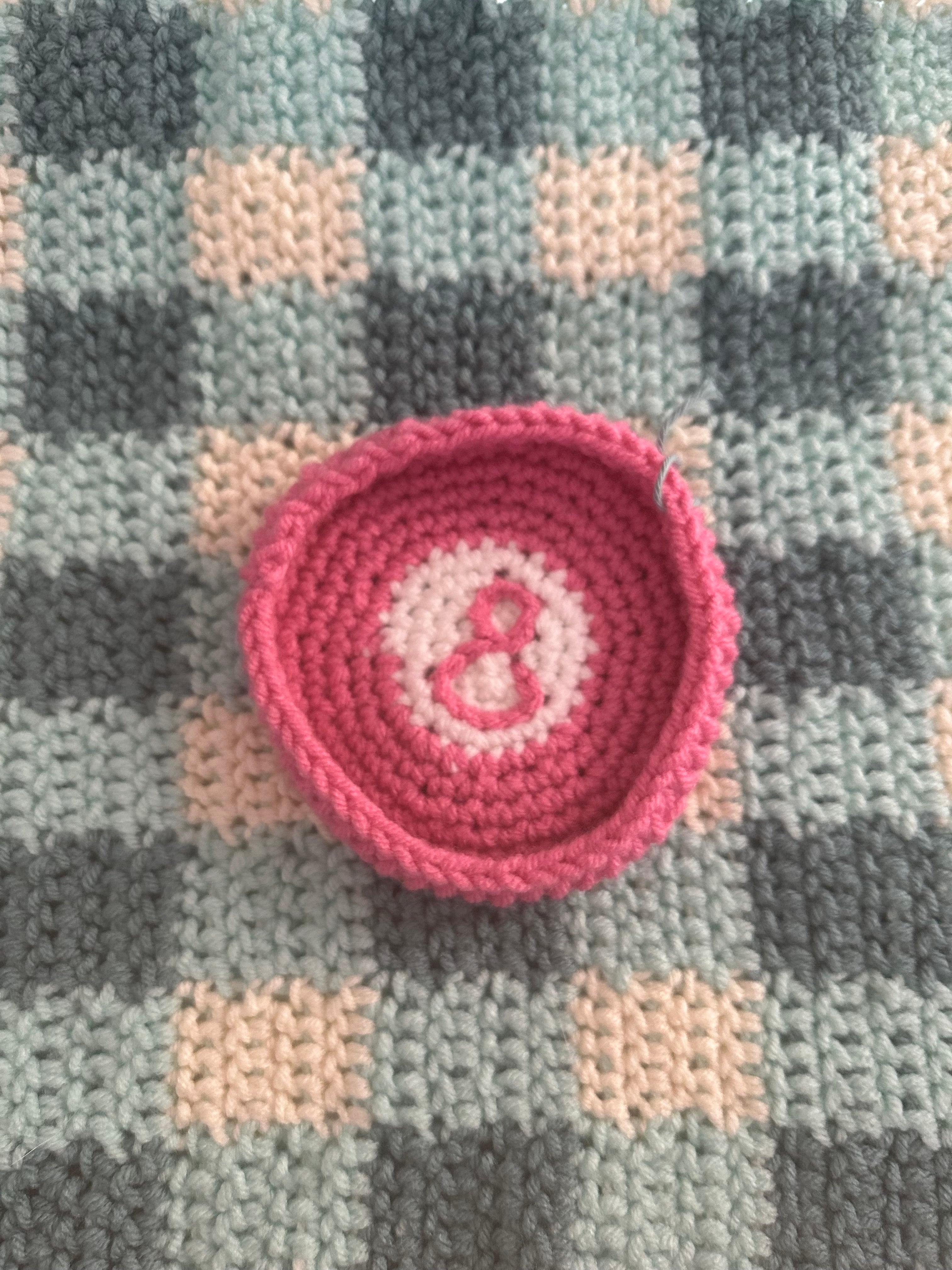 8 Ball Crochet Ring Dish